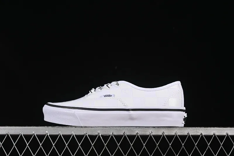 All categories Vans Vans series Vans Low Vans low-top Vans Authentic 44 DX checkerboard slip-on lazy skate shoes VN000EEUCCZ
